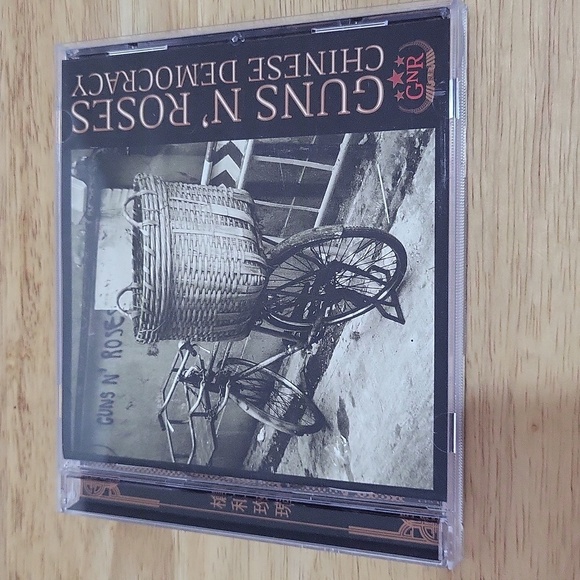 Guns N Roses Chinese Democracy - Picture 1 of 4